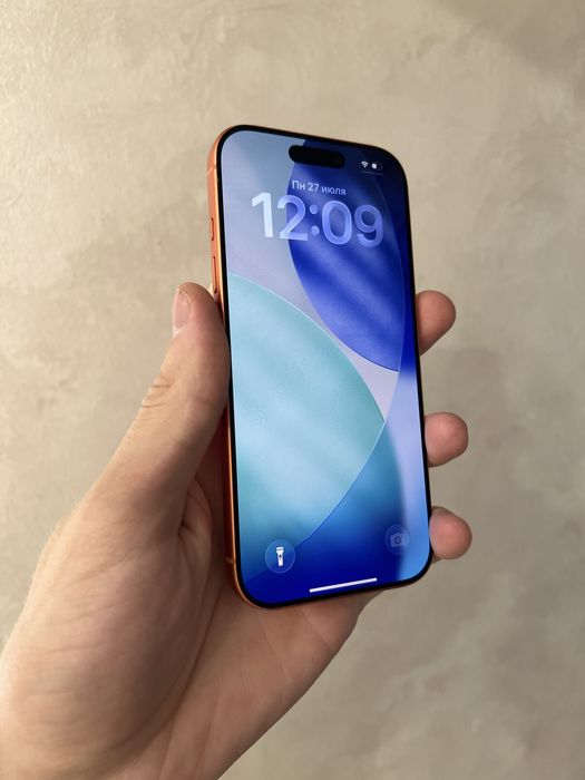 Продам срочно айфон 17 про