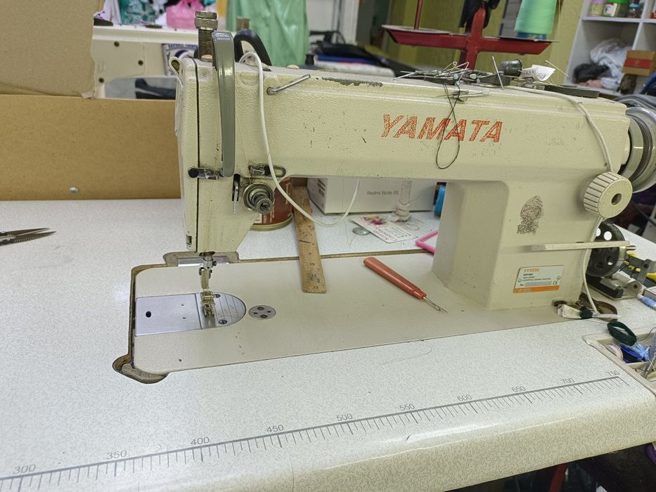 Швейная машинка промышленная