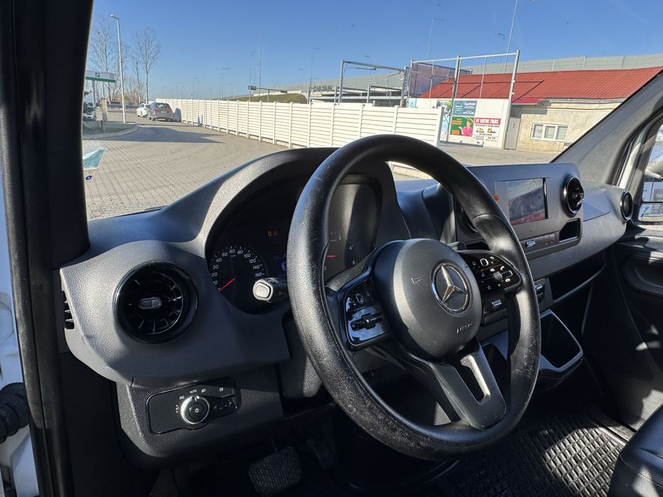 Mercedes Sprinter 16000€
