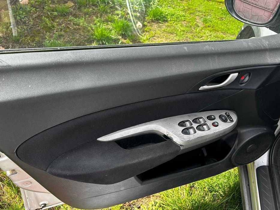 Vand Honda Civic VIII Hatchback , 2.2 diesel 140 cp, unic proprietar