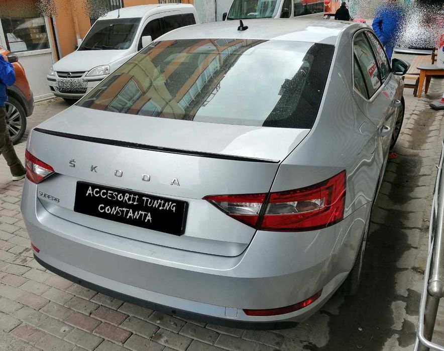 Eleron Portbagaj - Skoda Superb MK3 Sedan V1