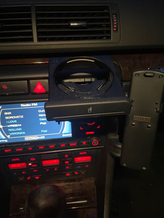 На Части Ауди а4 б7 3.0тди Audi a4 b7 30tdi