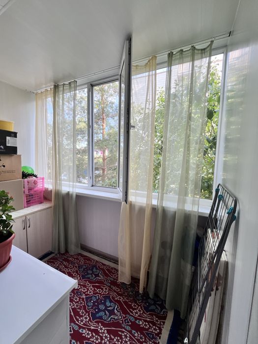 Продам 4-комнатную квартиру