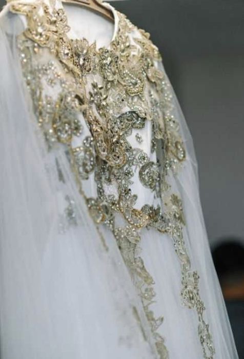 Продам свадебное платье