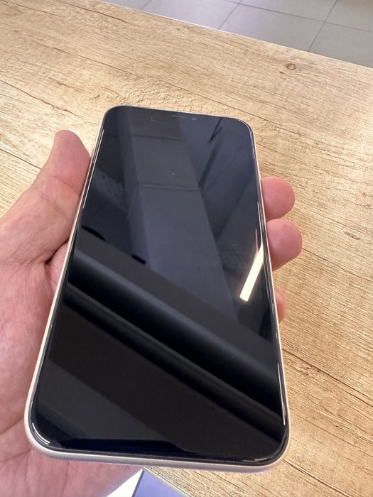 Продам 11 на 128гб