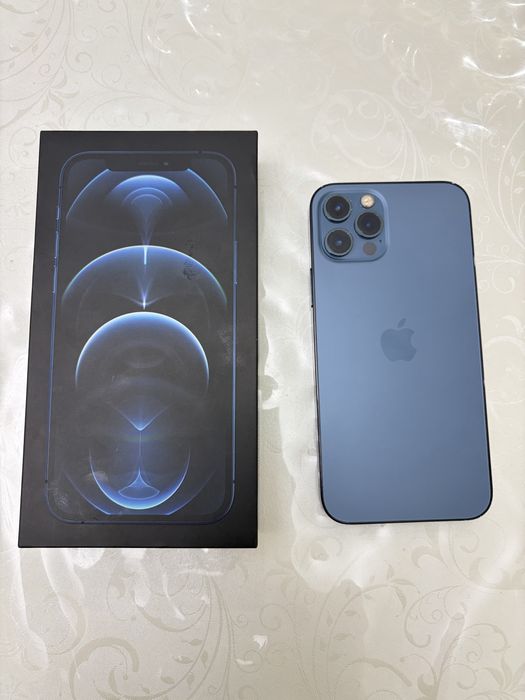 Синий  iPhone 12 pro, память 128gb
