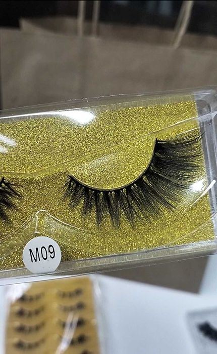 Ресницы ленточные