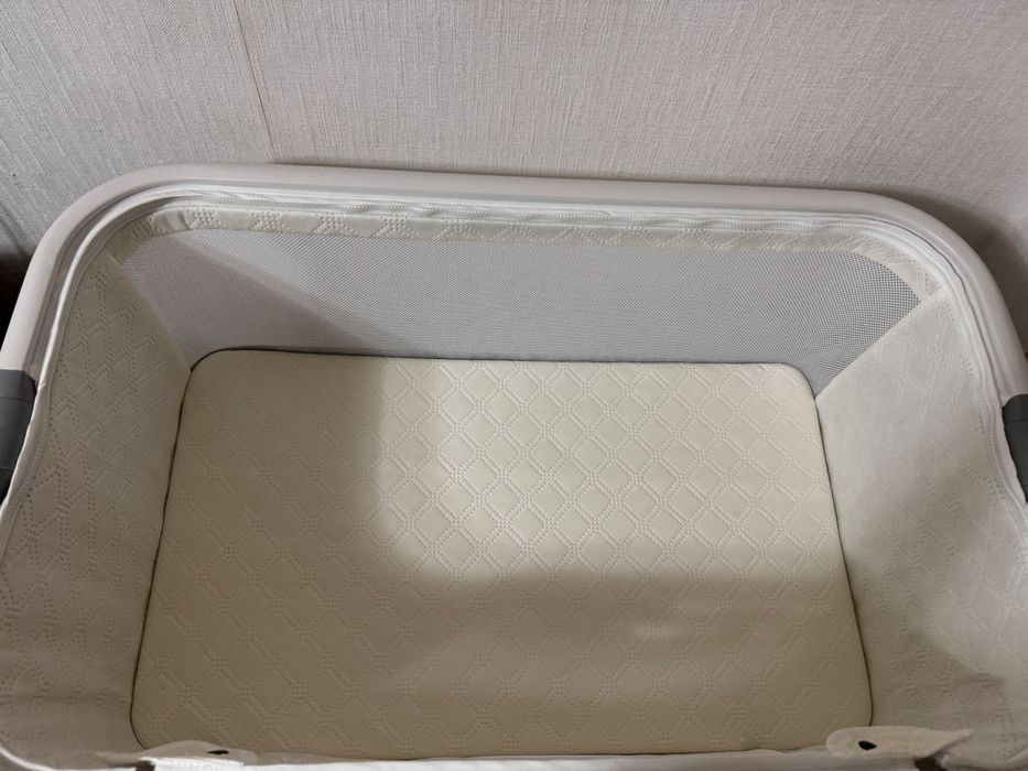 СРОЧНО продам детскую электронную кроватку !!!