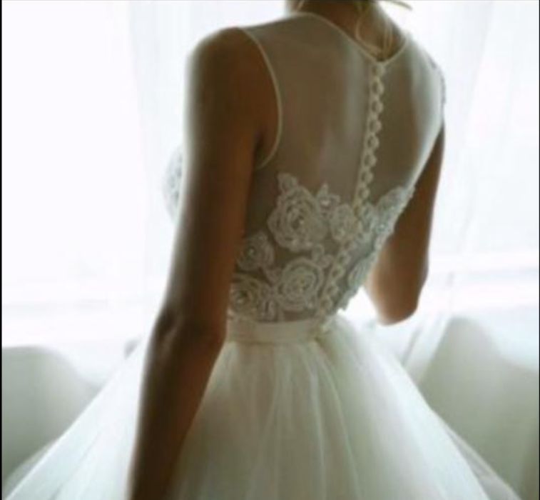 Vand Rochie superba de mireasa Natalia Vasiliev