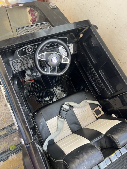 Авто машина мерс