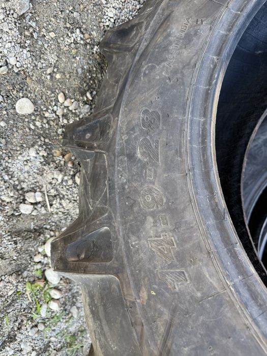 14,9r28 seedway tractor