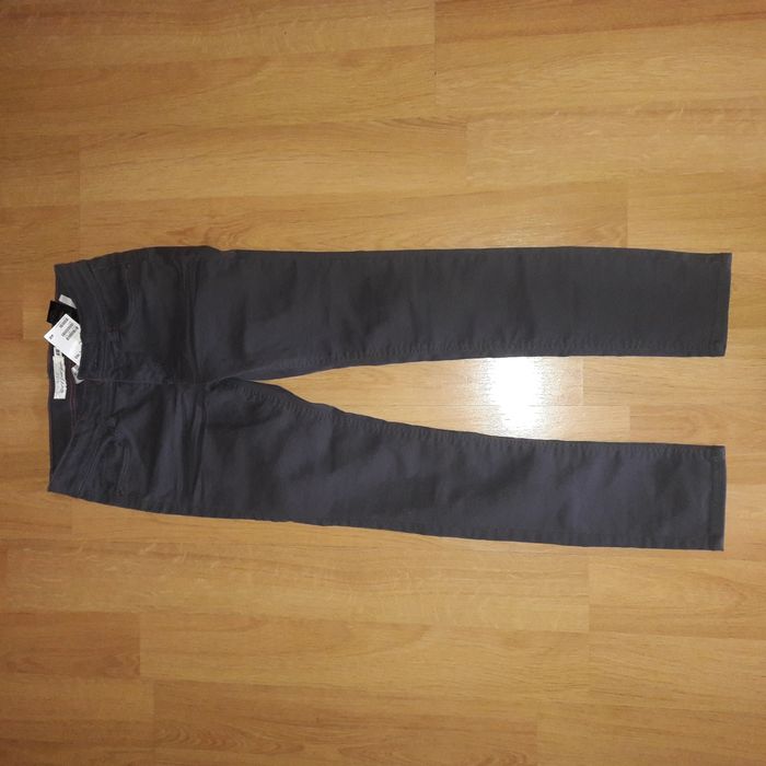 Намален! H&M нови дънки, 158 см