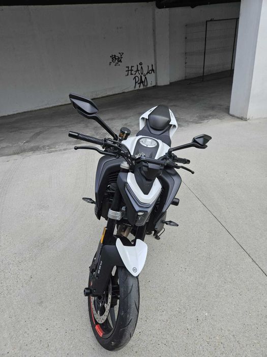 Motocicleta Naked CFMOTO 450NK (CF MOTO 450 NK) ABS '24