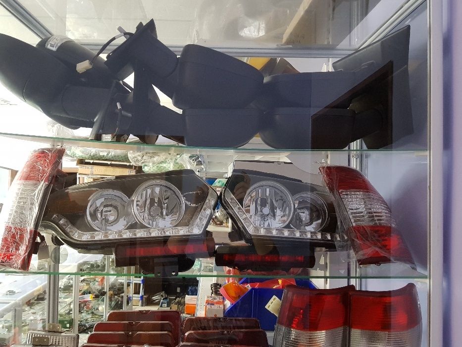 Продам Фару УАЗ Патриот