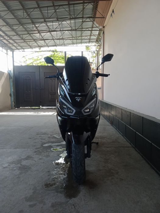 продам макси СКУТЕР