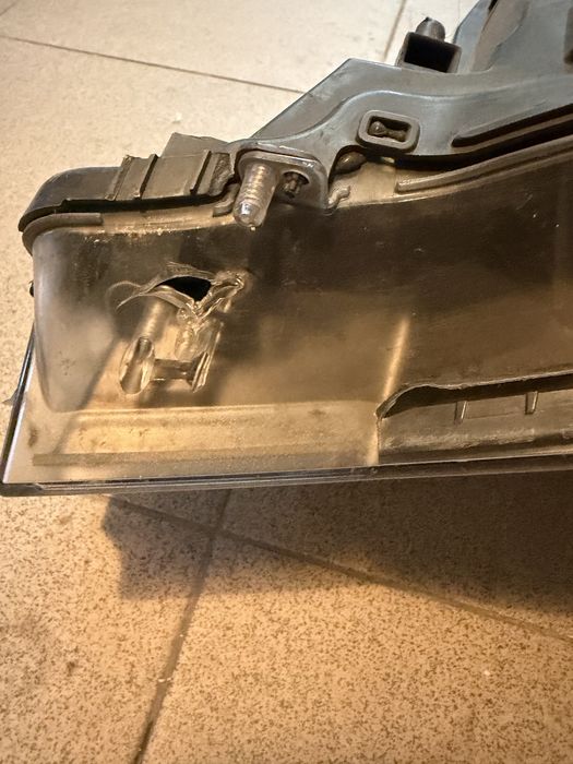 Десен халогенен фар BMW Серия 3 F30/F31/F80