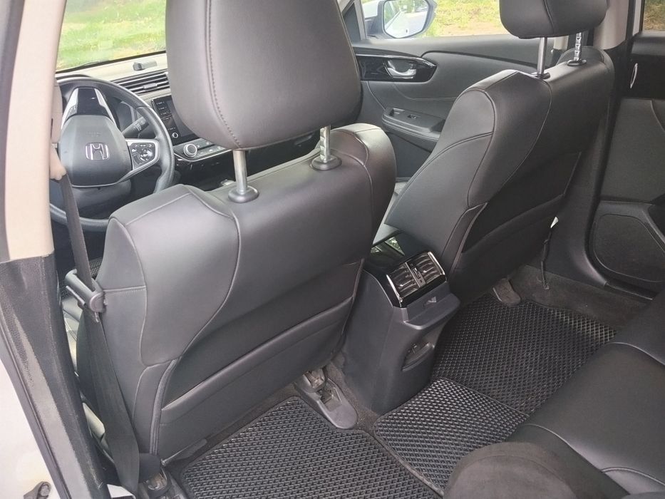 Продам Honda crider