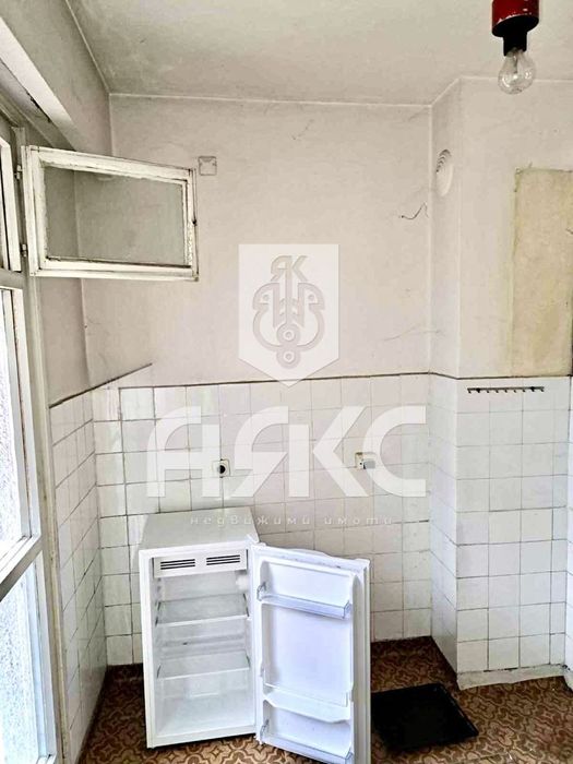 Двустаен апартамент в кв. Борово