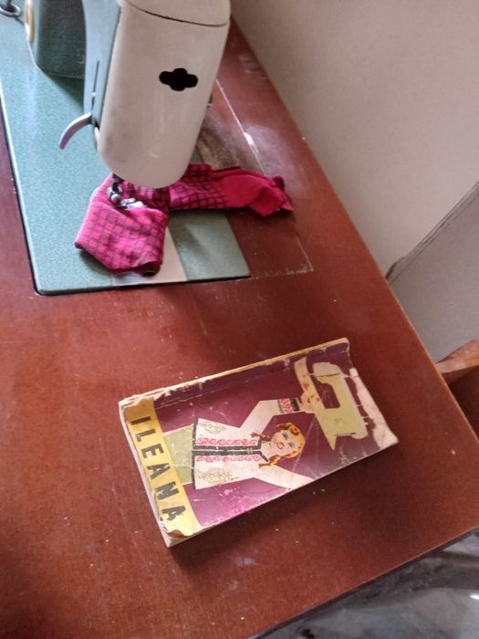 Masina de cusut Ileana