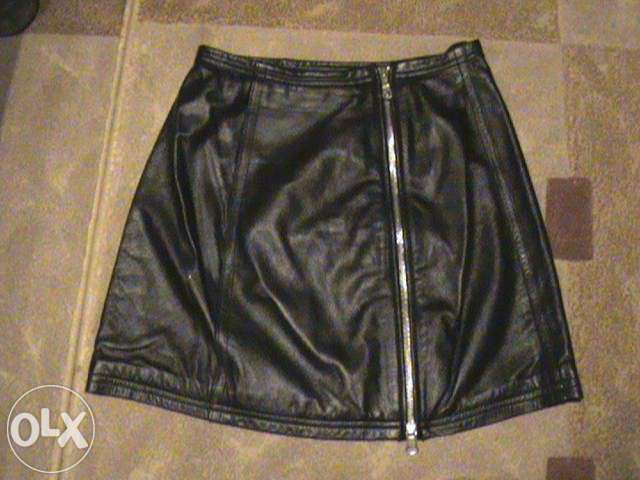 fusta mini din piele