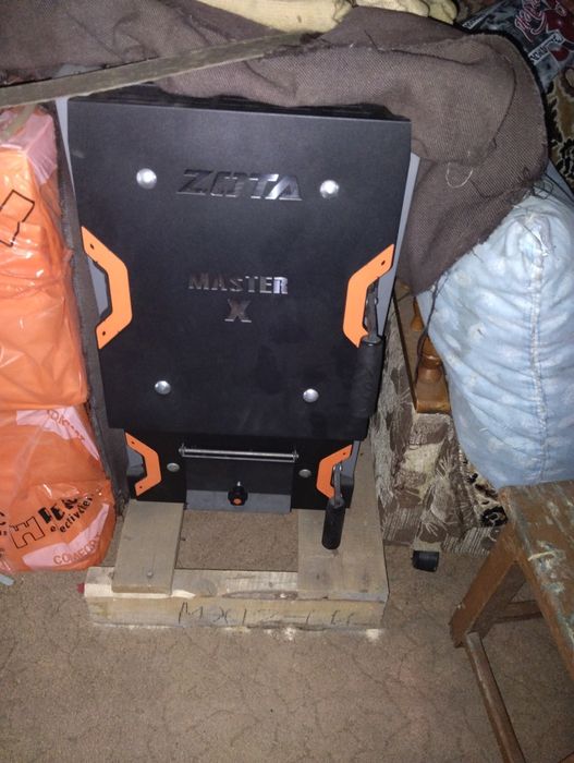 Продам котел отопления