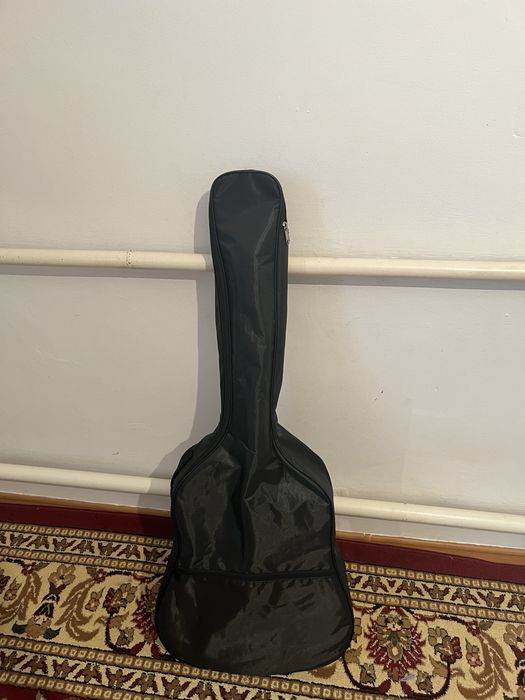 Гитара акустическая