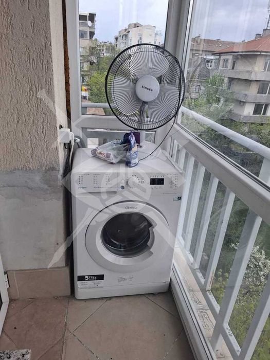 Дава се под наем Ателие в София, Лозенец - 25 кв.м за 248.88 € - Снимка #3