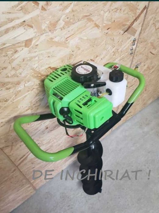 De inchiriat / Inchiriez Motoburghiu burghiu pamant / Motocoasa iarba