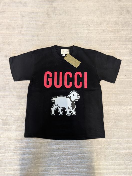 Продам Gucci Футболку