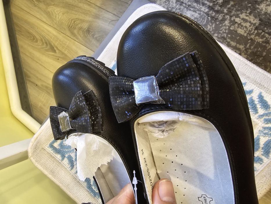 Школьные туфли для девочки