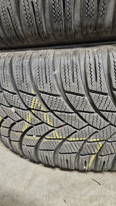 Зимни гуми Lassa Snoways 4. 225/55/17 дот 2022г.