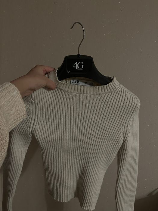 Топ от Zara в отличном состоянии