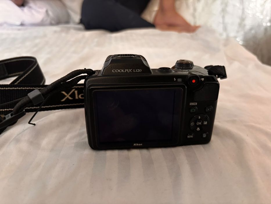 Фотоопарат.            .