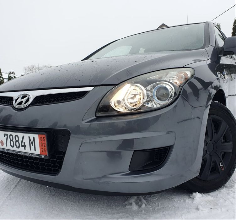 -Hyundai i30 facelift-1.4benzina-109cai-euro4-2010-germania adusa-