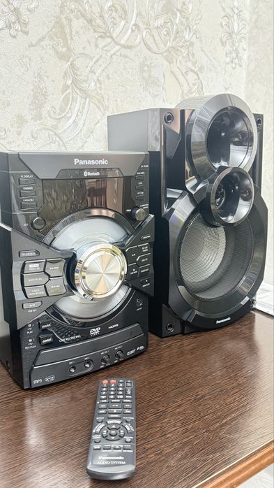 Продам музыкальный цент Panasonic