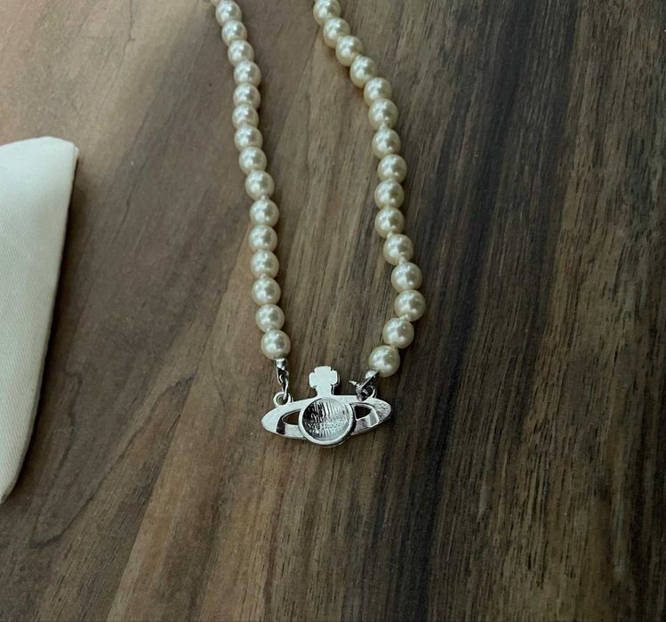 Colier Vivienne Westwood Mini Bas Relief