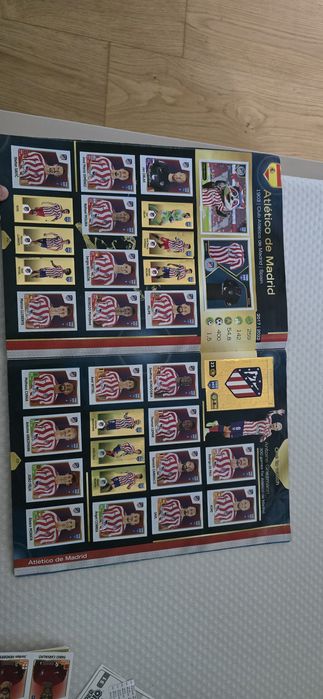 Catalog fotball FIFA 365 2023+Cartonase cu fotbaliști euro 24+dubluri