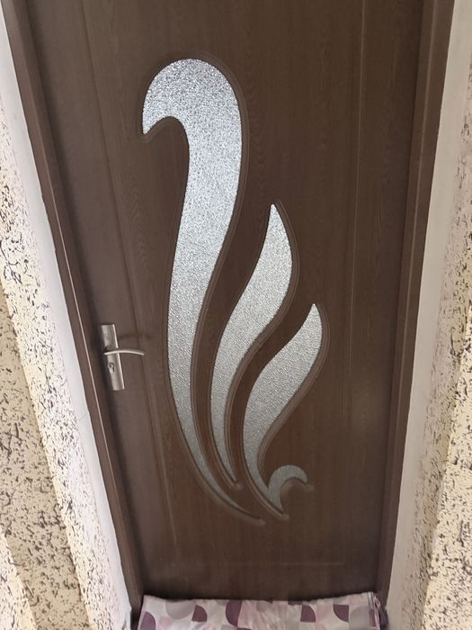 Интериорни врати