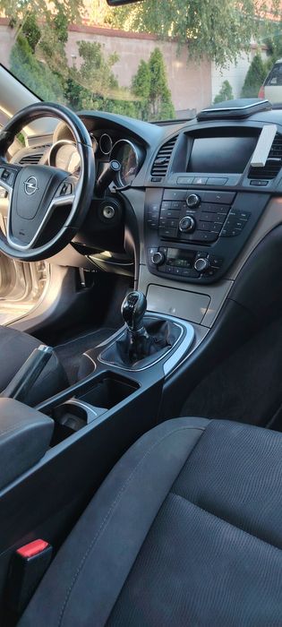 Opel Insignia Benzina +Gpl