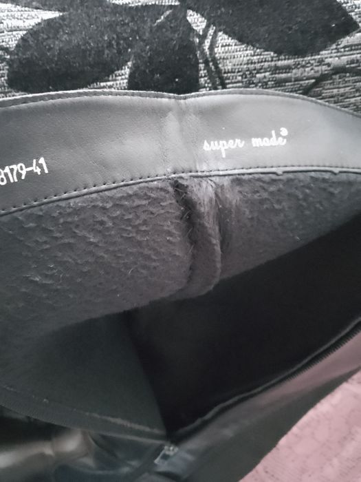 Продавам ботуши от естествена кожа