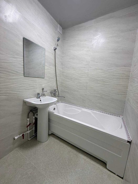 Продается квартира в Яшнабадском районе Авиасозлар-1, 1в2х ком 1-этаж