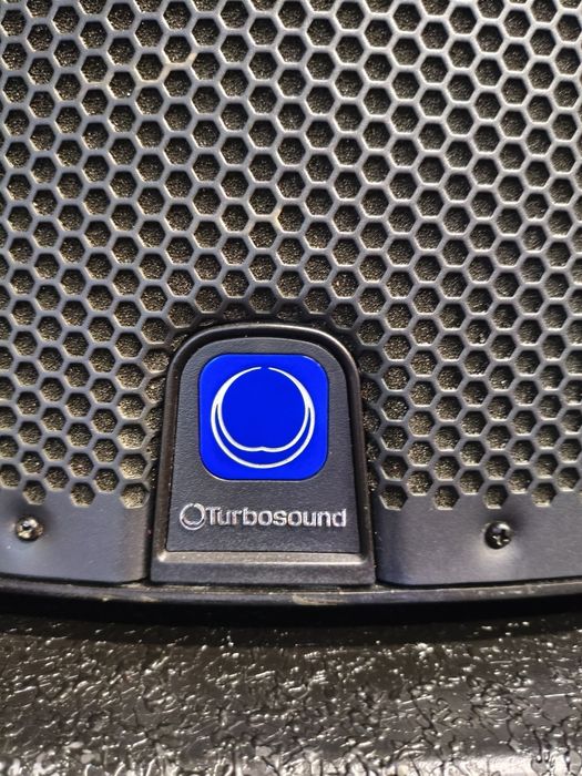 Колонки TURBOSOUND Milan ix 15
