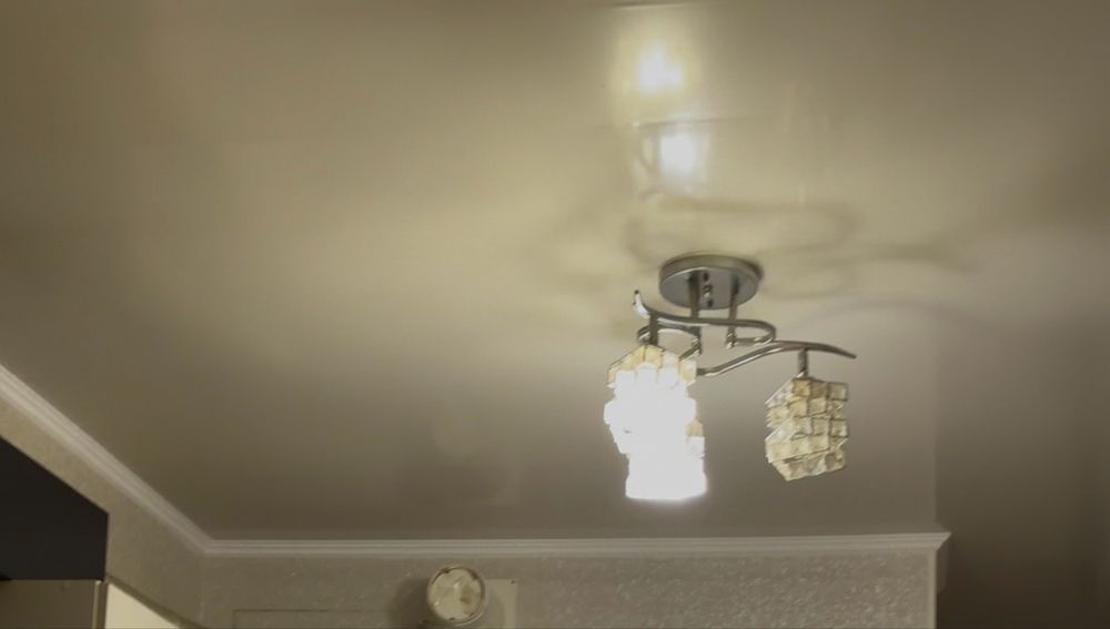 Продам все люстра за 10.000