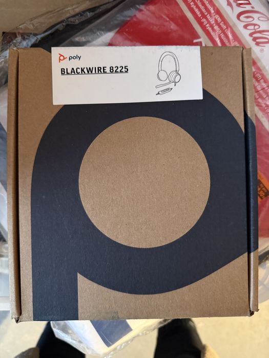 Casti Poly Blackwire 8225