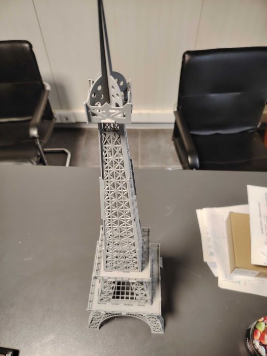 Метален макет на Айфелова кула - 60 см. височина