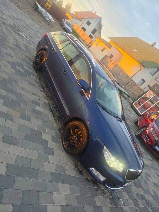 Skoda superb 1.6 elegance