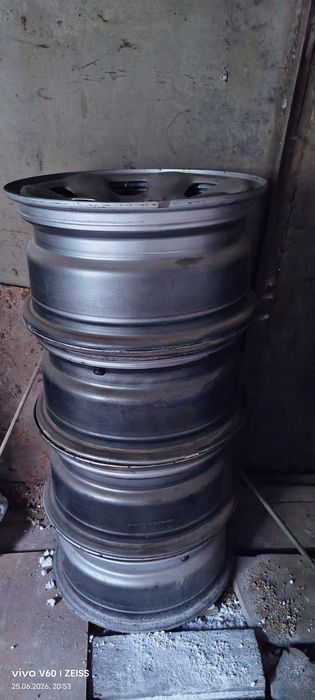 продам комплект дисков