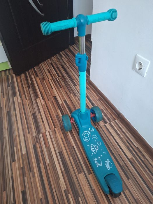 Trotineta copii reglabila 3-6 ani
