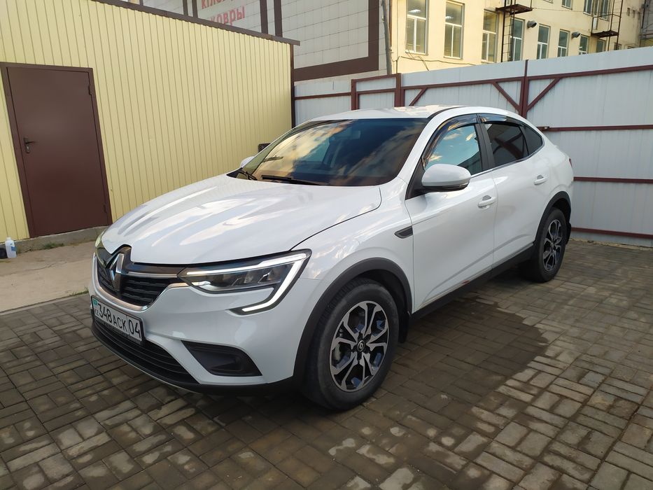 Машина Renault Arkana 1.3 2021