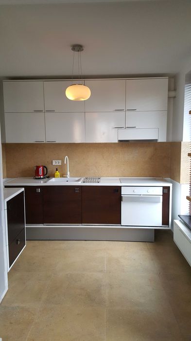 Proprietar, vând apartament str. Plopilor  82m2 + 25m2